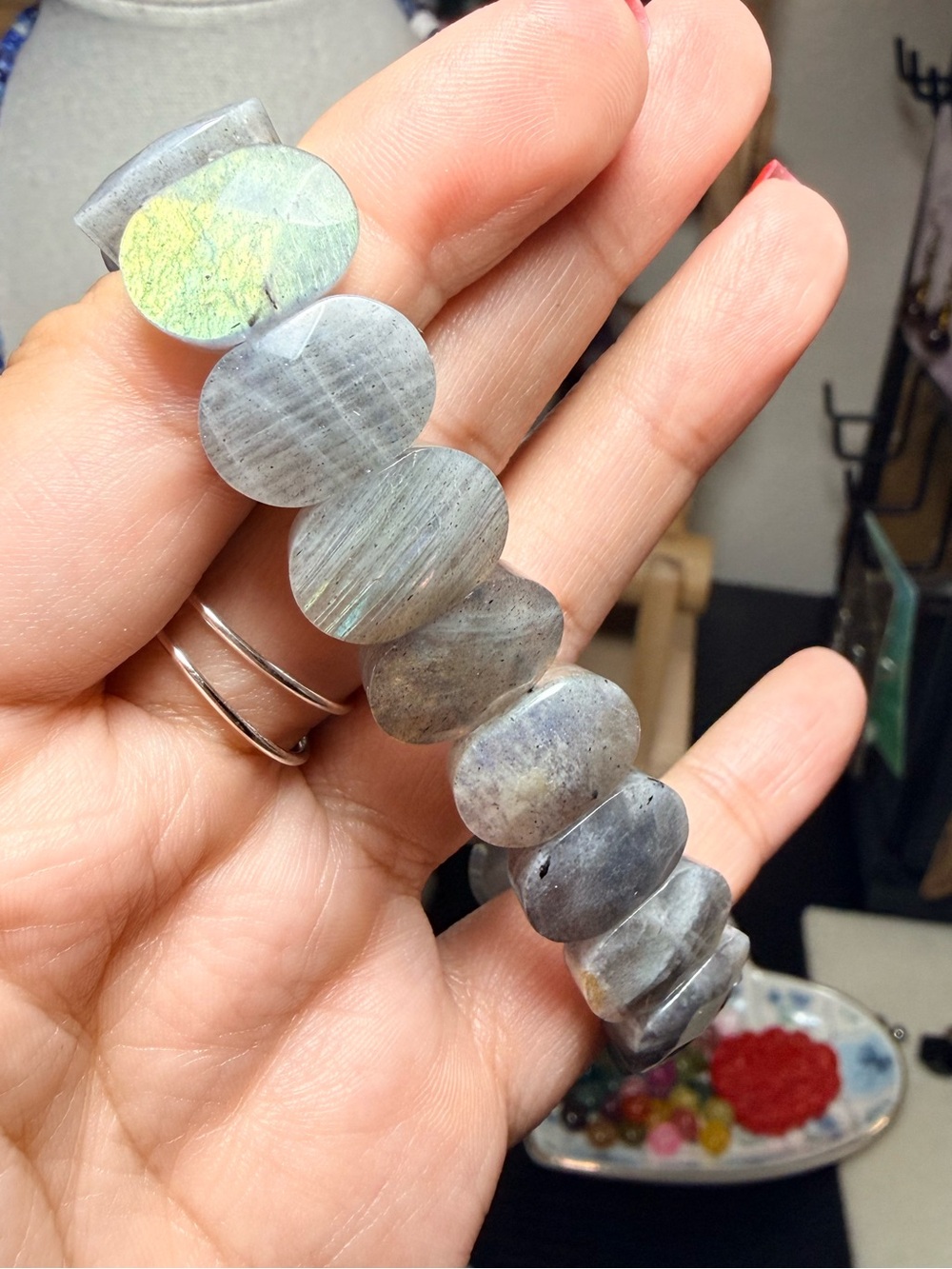 ONE Flashy Labradorite Gemstone Bangle Bracelet Gray - Picture 2 of 3